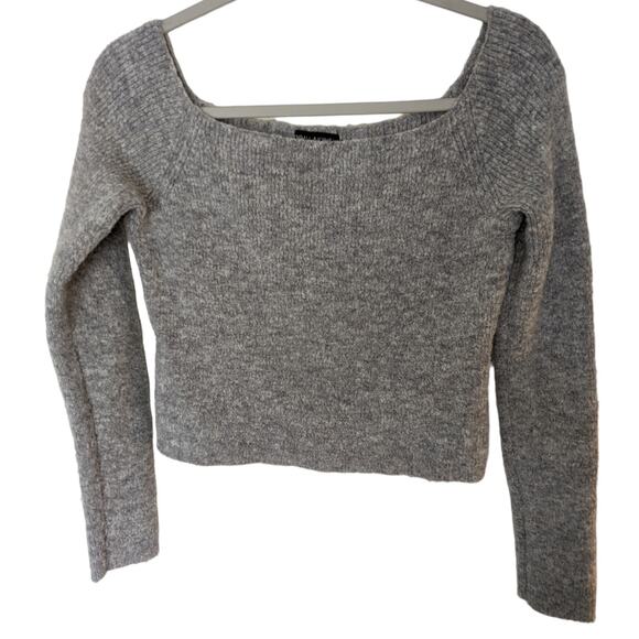 Kendall & Kylie Heather Gray Cropped Knit Sweater Scoop Neck Size Medium - Picture 1 of 9